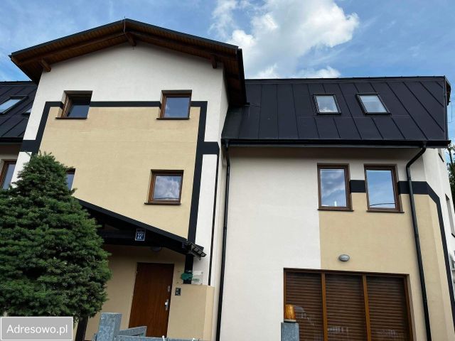 dom szeregowy Pabianice, ul. Kasztelańska. Zdjęcie 1