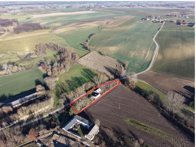 dom wolnostojący, 2 pokoje Buszkowice. Zdjęcie 1