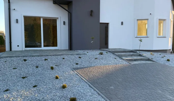 Lokal Świecie, ul. Klonowa