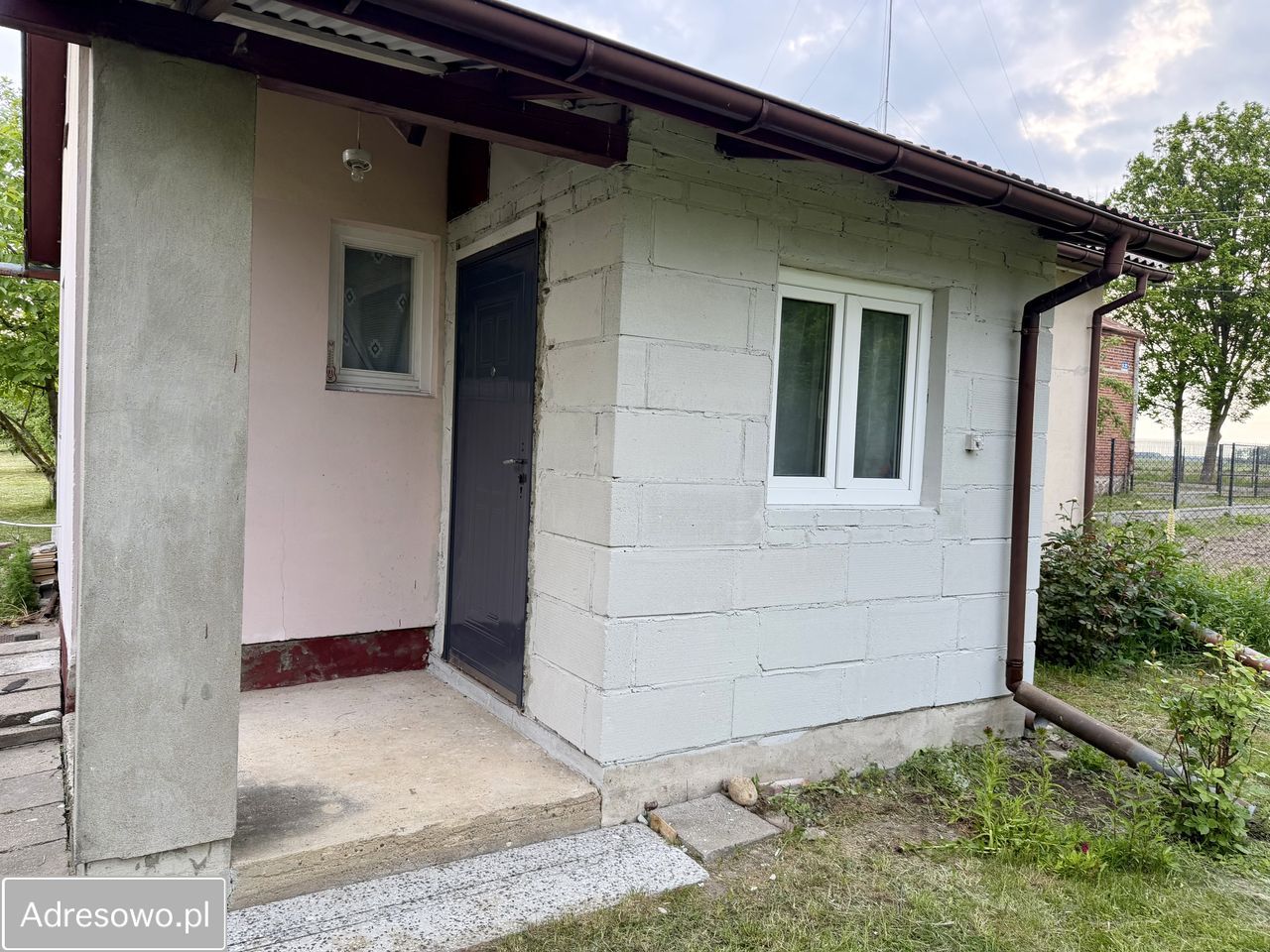 dom wolnostojący, 2 pokoje Jagodne. Zdjęcie 7
