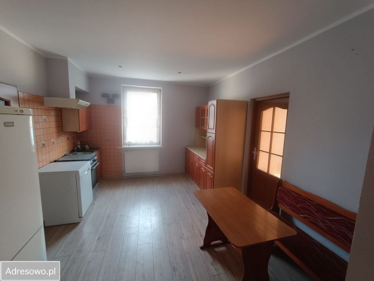 dom wolnostojący, 5 pokoi Godzikowice. Zdjęcie 16