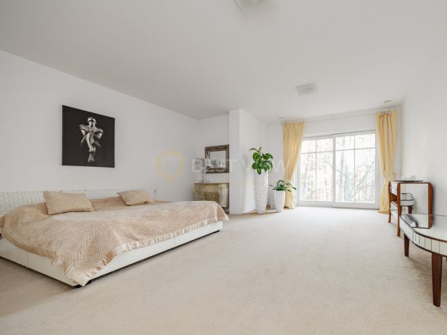 dom wolnostojący, 6 pokoi Magdalenka. Zdjęcie 11