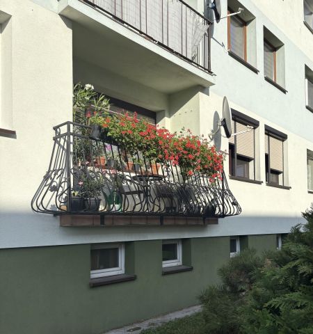 Mieszkanie 3-pokojowe Sowiny. Zdjęcie 1