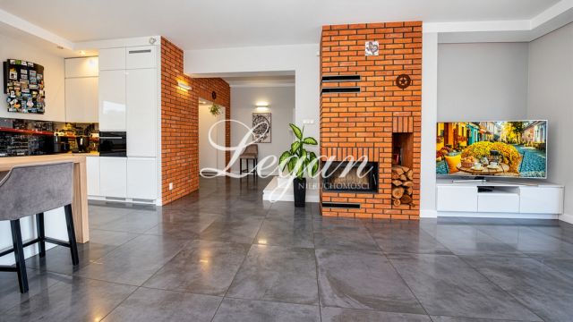dom wolnostojący, 4 pokoje Renice. Zdjęcie 14