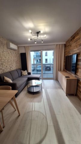 Mieszkanie 3-pokojowe Toruń, ul. Henryka Strobanda. Zdjęcie 1