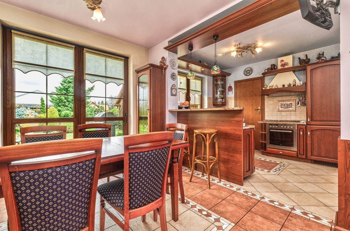 dom wolnostojący, 7 pokoi Serby, ul. Jaśminowa. Zdjęcie 6