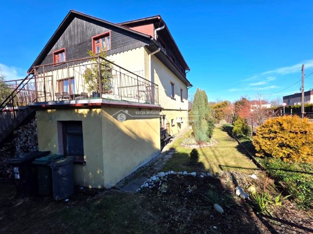 dom wolnostojący, 11 pokoi Ustroń. Zdjęcie 1