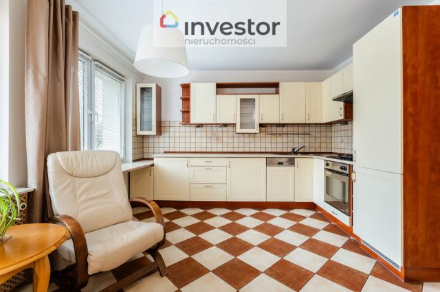 Mieszkanie 4-pokojowe Poznań Winogrady, os. Przyjaźni. Zdjęcie 1