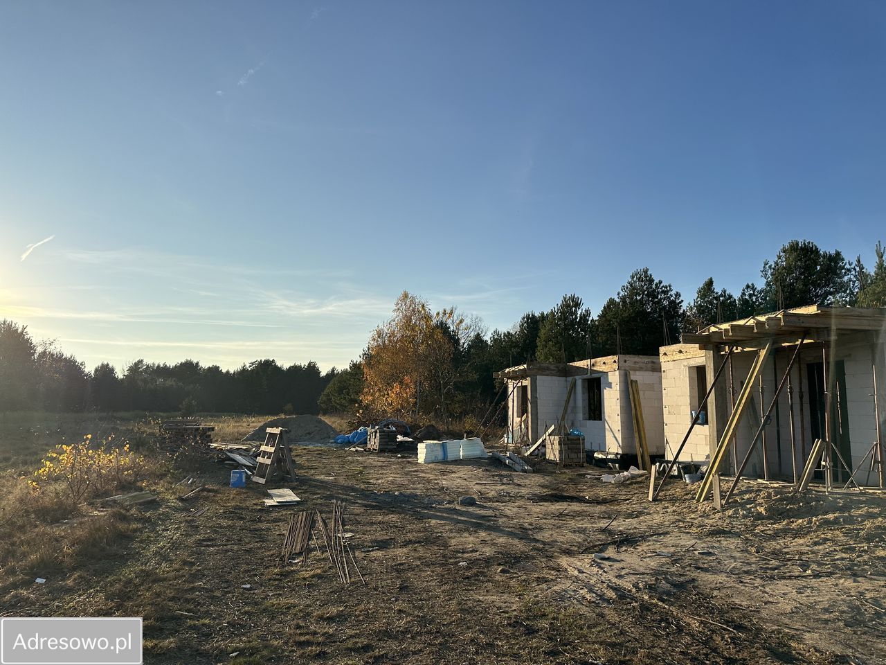 bliźniak, 4 pokoje Łacha, ul. Polnej Róży. Zdjęcie 3