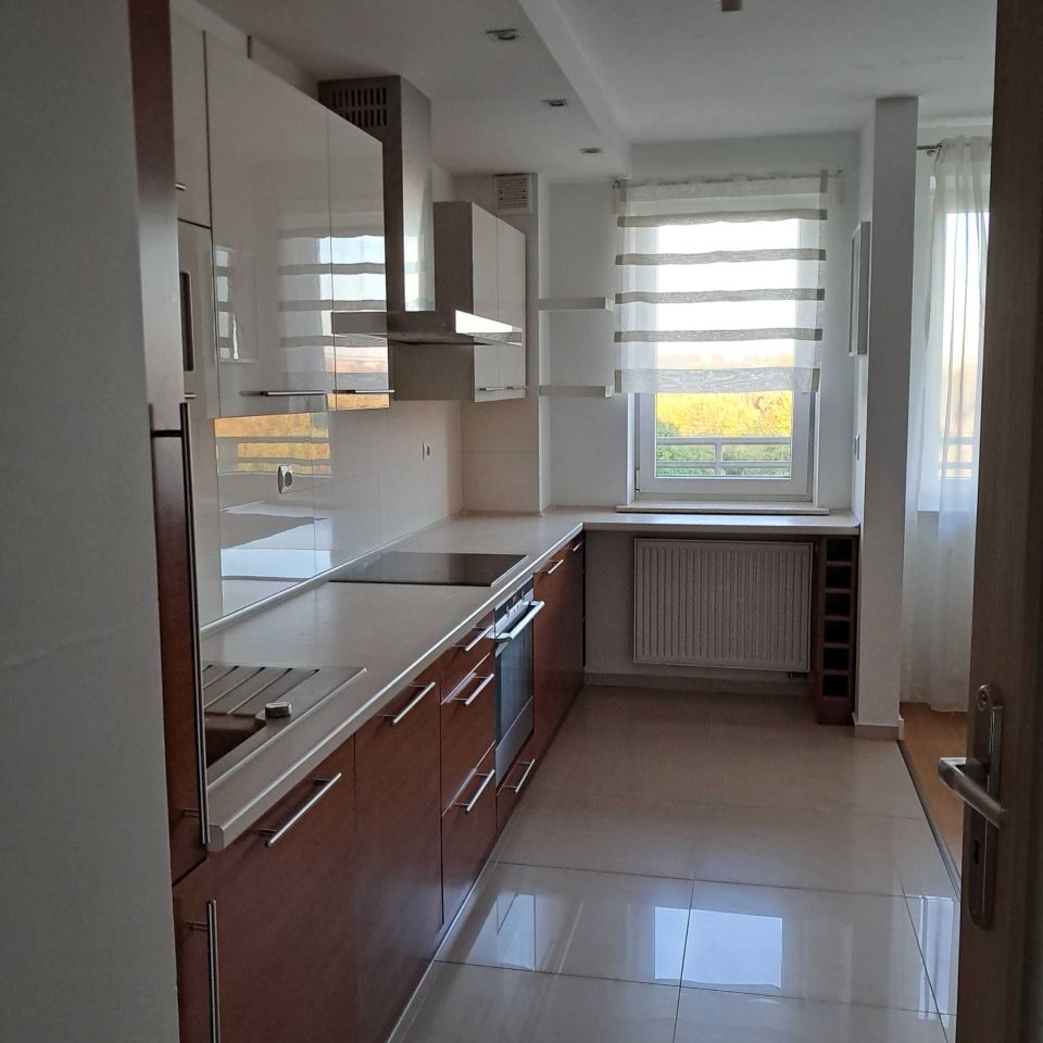 Mieszkanie 3-pokojowe Kraków Prądnik Biały, ul. abp. Zygmunta Szczęsnego Felińskiego. Zdjęcie 3