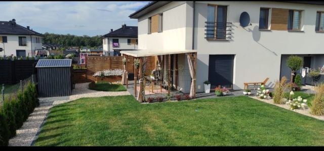 bliźniak Raków Duży. Zdjęcie 1