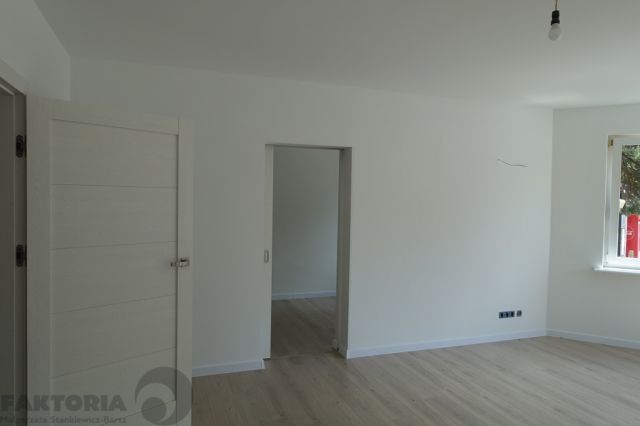 Mieszkanie 4-pokojowe Szczecin Dąbie. Zdjęcie 3