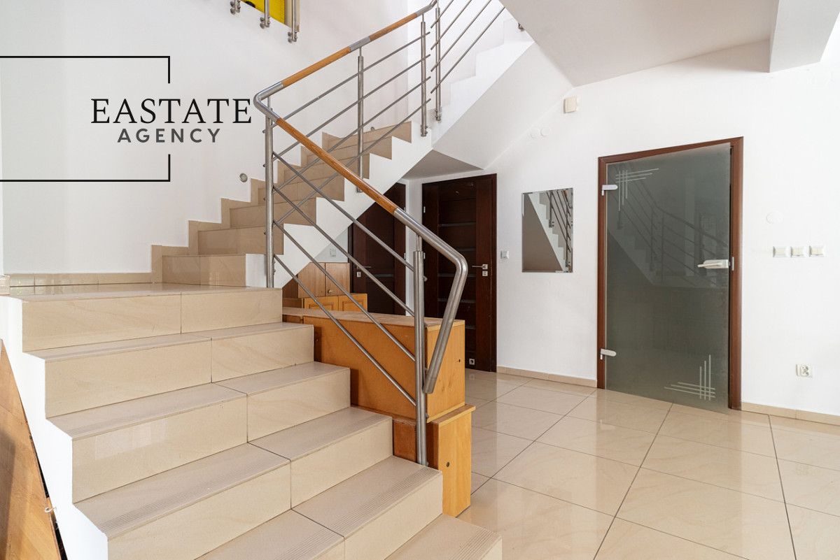 bliźniak, 9 pokoi Warszawa Wawer, ul. Wał Miedzeszyński. Zdjęcie 5