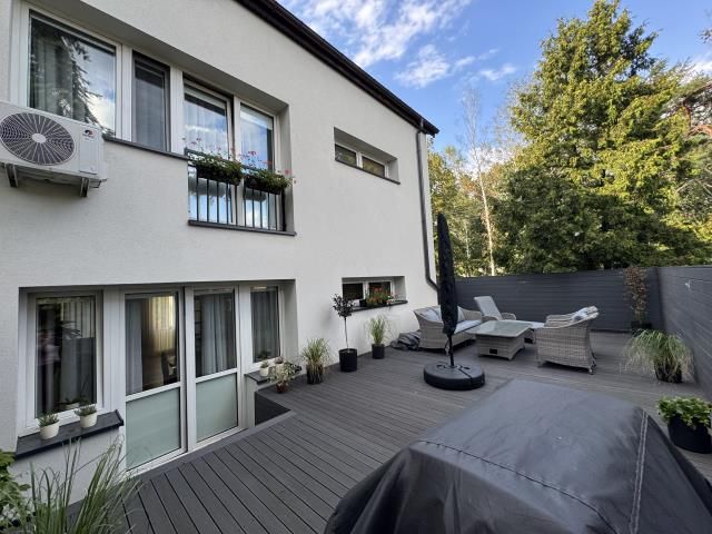 bliźniak, 4 pokoje Zielonka. Zdjęcie 1