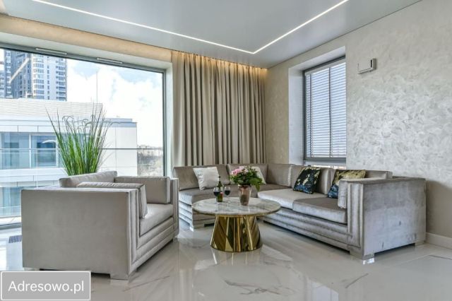 Mieszkanie 3-pokojowe Gdynia Śródmieście, ul. Arkadiusza Rybickiego. Zdjęcie 1