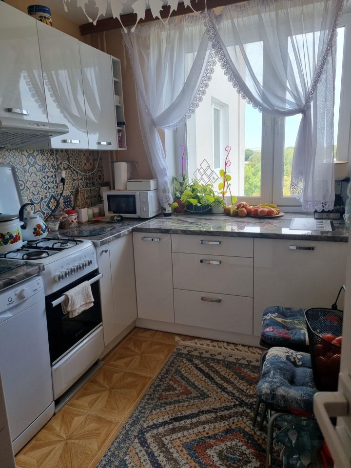 Mieszkanie 3-pokojowe Świdnik Centrum, ul. Racławicka. Zdjęcie 2