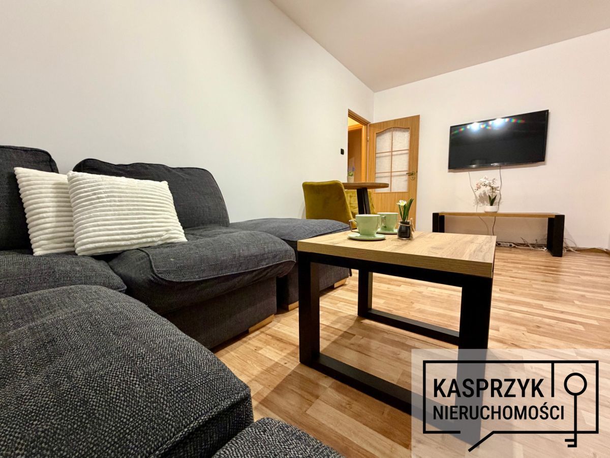 Mieszkanie 3-pokojowe Krosno, ul. Grodzka. Zdjęcie 2