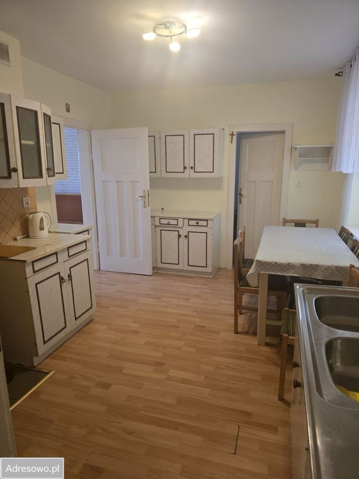 bliźniak, 4 pokoje Lipówka. Zdjęcie 8