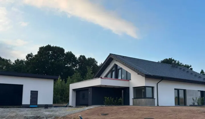 dom wolnostojący, 3 pokoje Olszany