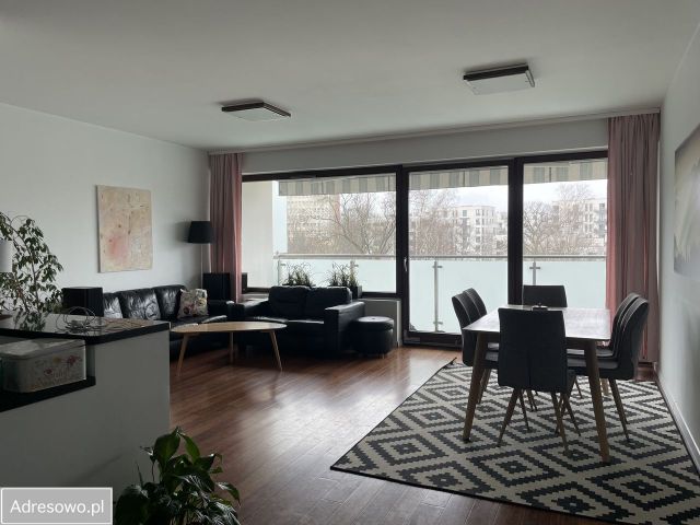 Mieszkanie 3-pokojowe Łódź Julianów, ul. św. Teresy od Dzieciątka Jezus. Zdjęcie 1