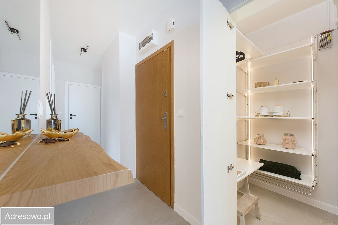 Mieszkanie 3-pokojowe Kraków Podgórze, ul. Do Wilgi. Zdjęcie 2