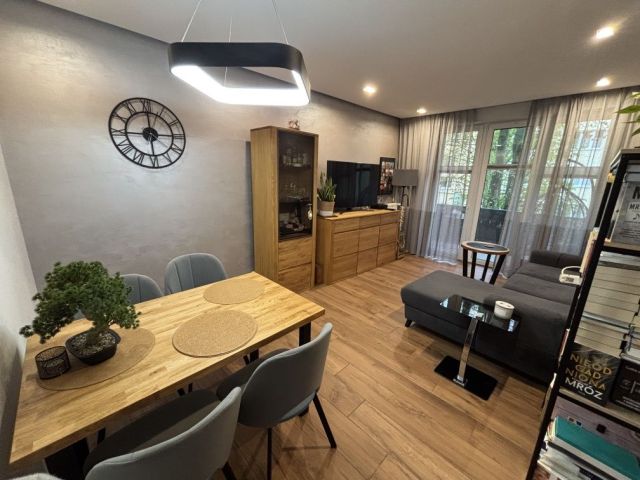 Mieszkanie 2-pokojowe Pabianice Piaski. Zdjęcie 1