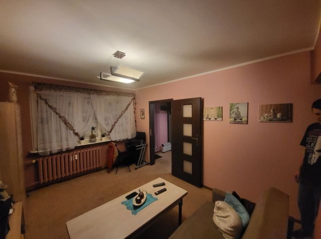 Mieszkanie 3-pokojowe Ostróda, ul. Stefana Jaracza. Zdjęcie 1