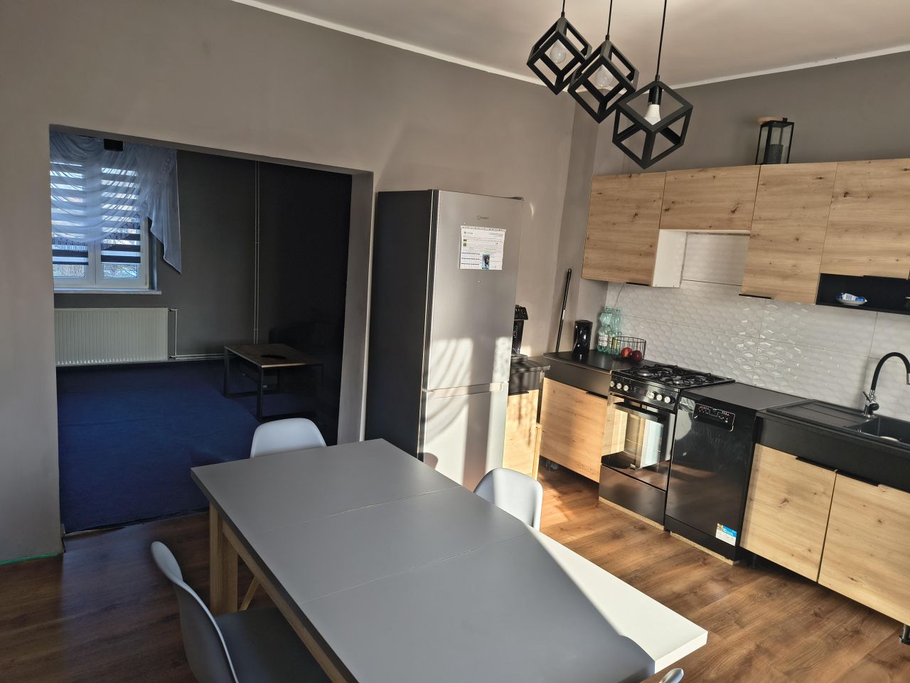 bliźniak, 4 pokoje Kielcza, Stare Osiede. Zdjęcie 3