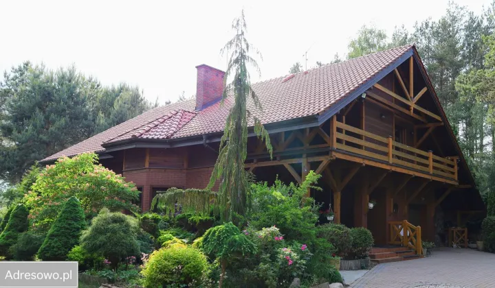 dom wolnostojący, 6 pokoi Makówka