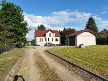 dom wolnostojący Dminin. Zdjęcie 1