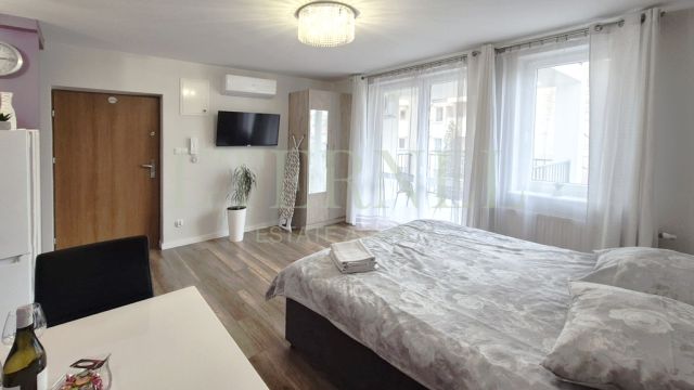 Mieszkanie 1-pokojowe Kraków Grzegórzki, ul. Wielkie Pola. Zdjęcie 2