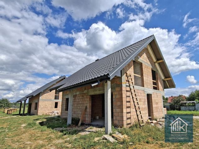 dom wolnostojący, 5 pokoi Kłaj. Zdjęcie 11