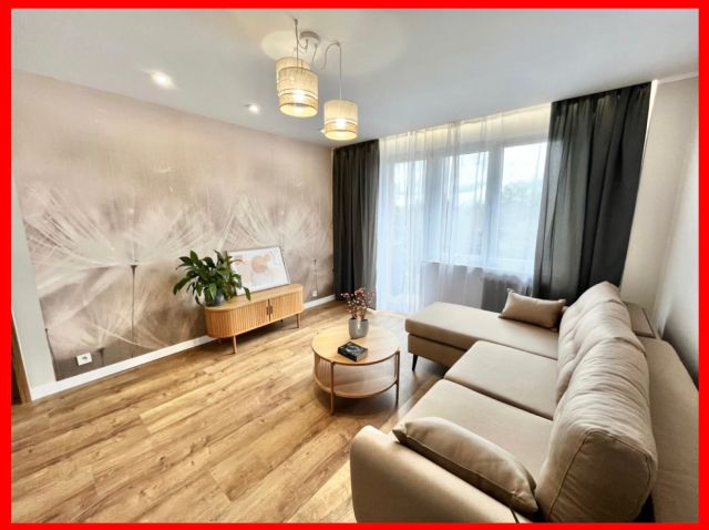 Mieszkanie 3-pokojowe Sosnowiec Radocha, ul. Jagiellońska. Zdjęcie 1