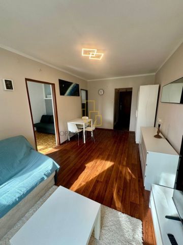 Mieszkanie 2-pokojowe Wrocław, ul. kard. Stefana Wyszyńskiego. Zdjęcie 3