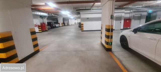 Garaż/miejsce parkingowe Gdynia Chwarzno-Wiczlino, ul. Janki Bryla. Zdjęcie 1