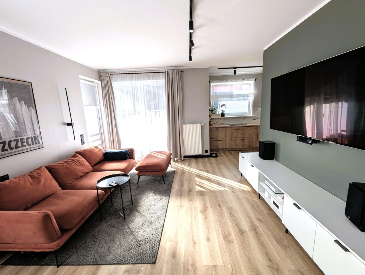 Mieszkanie 4-pokojowe Warzymice, -. Zdjęcie 1