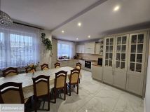 dom wolnostojący, 6 pokoi Jaskrów. Zdjęcie 4