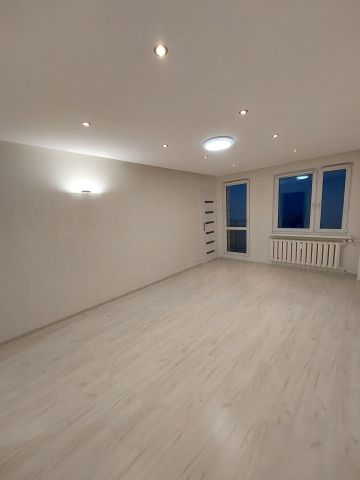 Mieszkanie 4-pokojowe Radzionków. Zdjęcie 1