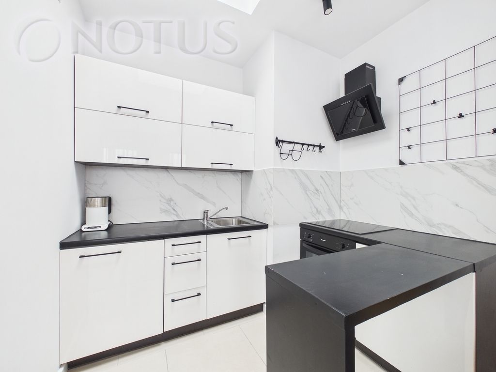 Mieszkanie 2-pokojowe Katowice, ul. Armii Krajowej. Zdjęcie 3