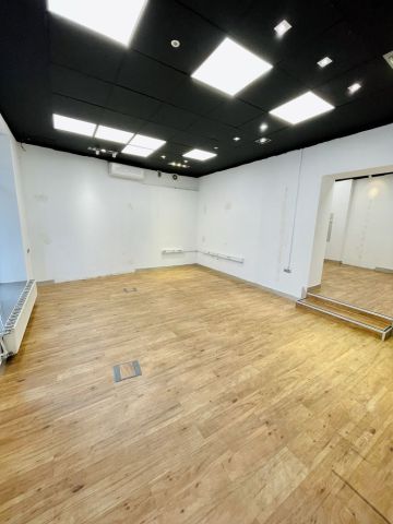 Lokal Żywiec, ul. Dworcowa. Zdjęcie 1