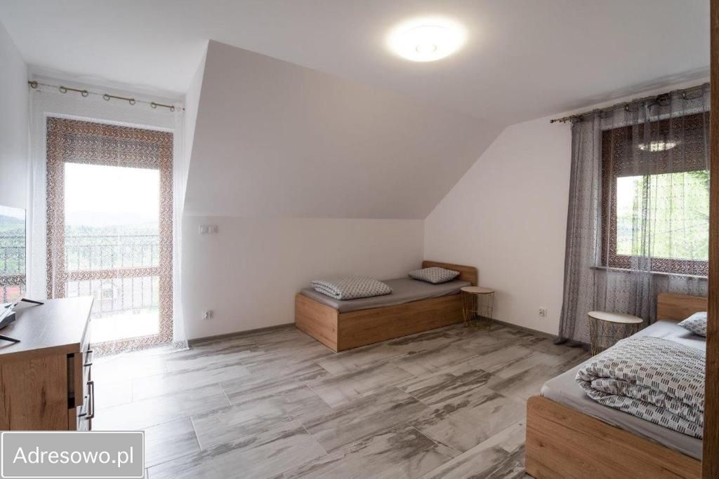 dom wolnostojący, 10 pokoi Targoszów. Zdjęcie 14