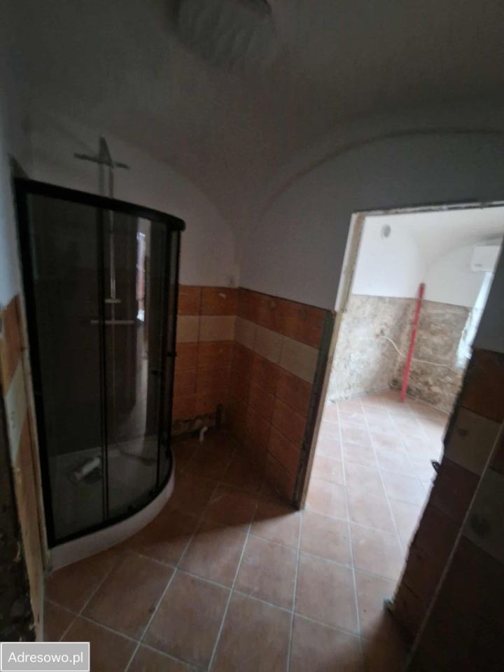 Lokal Kamieniec Ząbkowicki. Zdjęcie 4