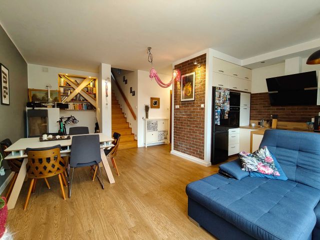 dom szeregowy Wysoka, ul. Bajeczna. Zdjęcie 1