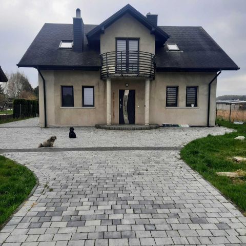 dom wolnostojący Ławy. Zdjęcie 1