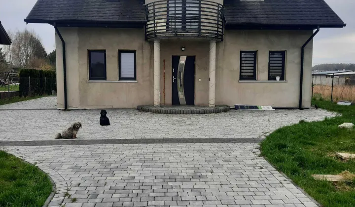 dom wolnostojący Ławy