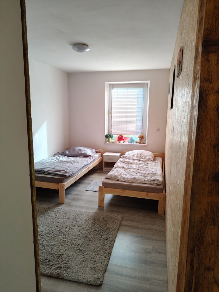 bliźniak, 4 pokoje Lisy, Lisy. Zdjęcie 6