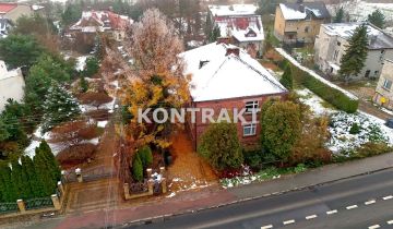 dom wolnostojący, 8 pokoi Chełmek, ul. Piastowska