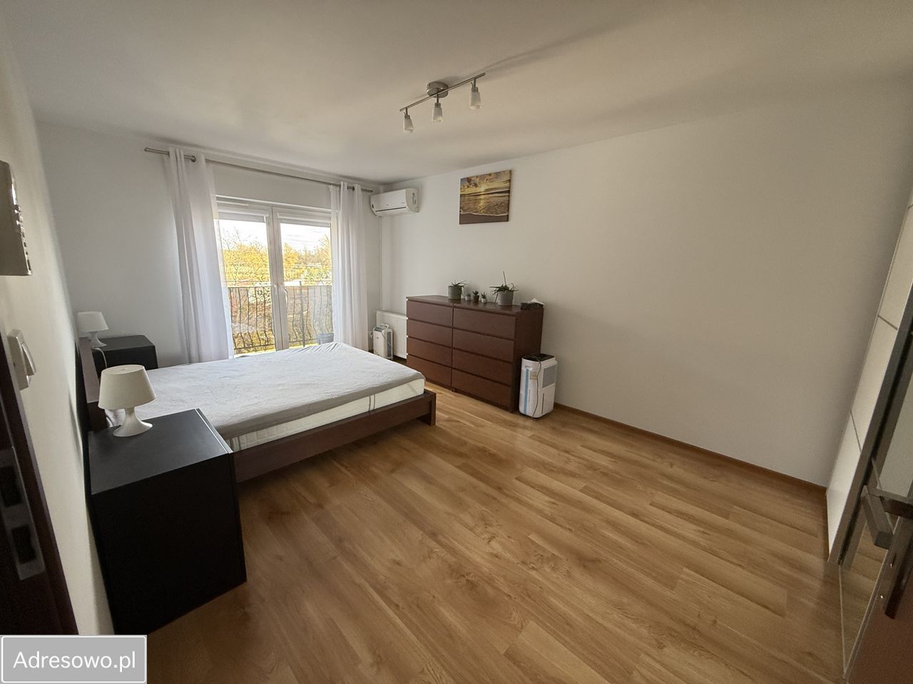 Mieszkanie 3-pokojowe Marianów. Zdjęcie 9