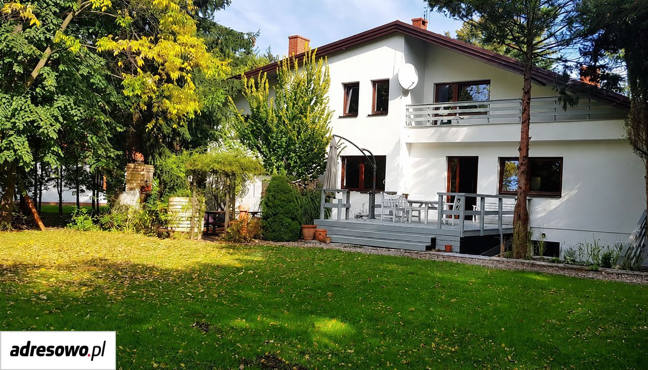 dom wolnostojący, 6 pokoi Bielawa, ul. Lipowa. Zdjęcie 1