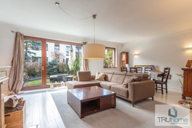 dom szeregowy, 5 pokoi Katowice, ul. Bażantów. Zdjęcie 1